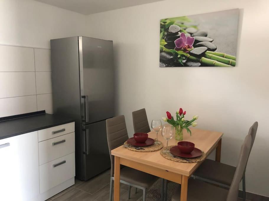Davids Home Neu-Ulm Zewnętrze zdjęcie